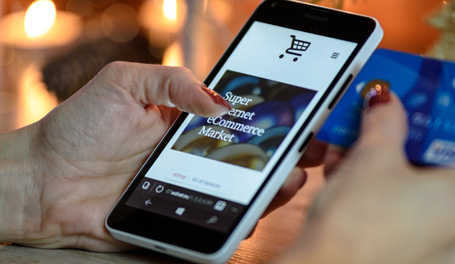 Responsive E-commerce Website Responsive E-commerce Website